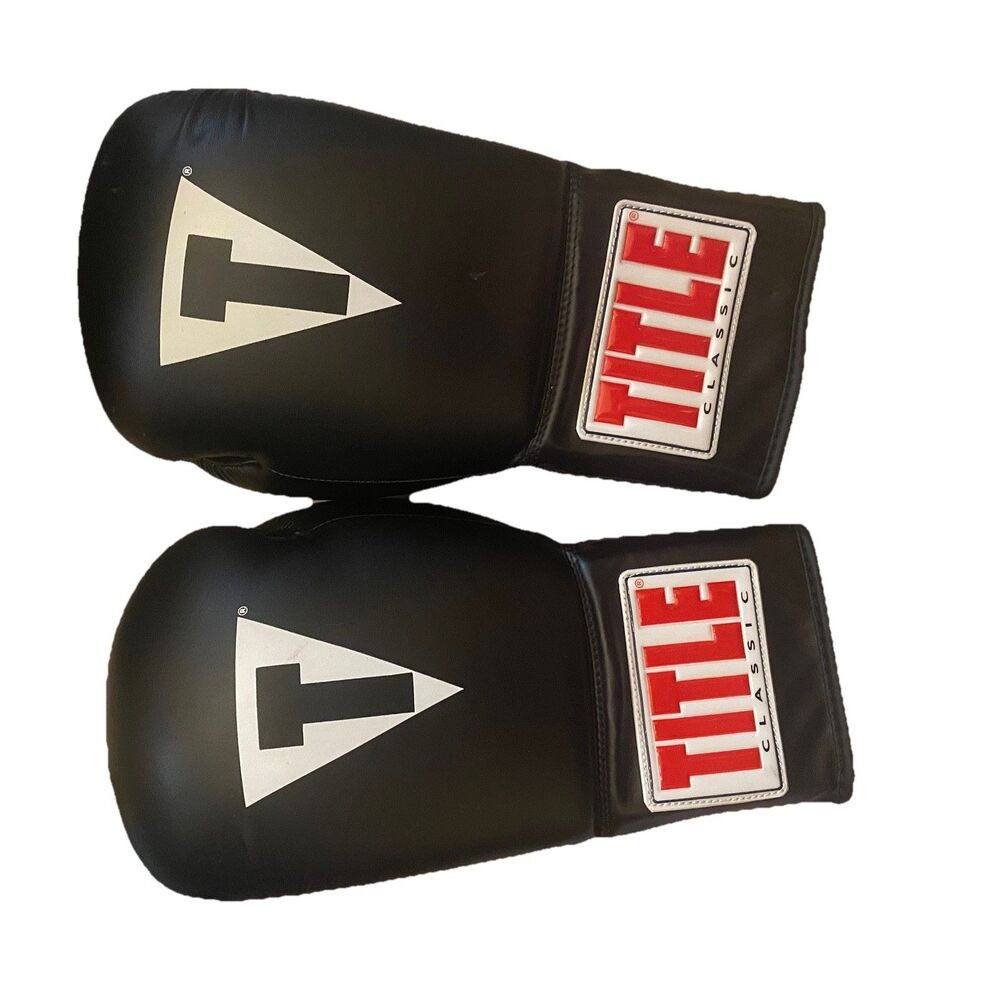TITLE Boxing Pro Style Genuine Leather  Boxing Gloves Black/white Size M